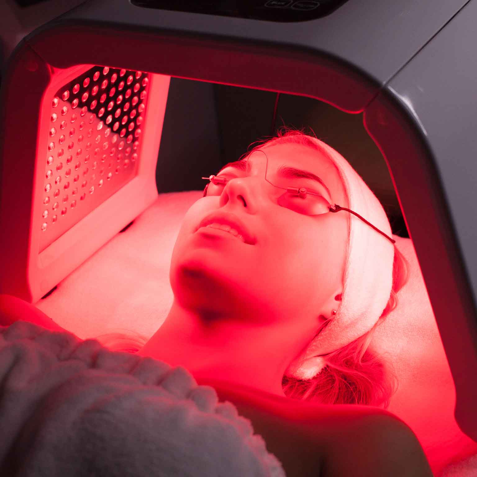 European Facial & Light Therapy