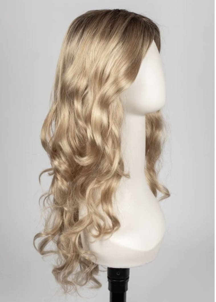 Down Time | Synthetic Lace Front Wig (Mono Top) – SS15/24 Shaded Champagne